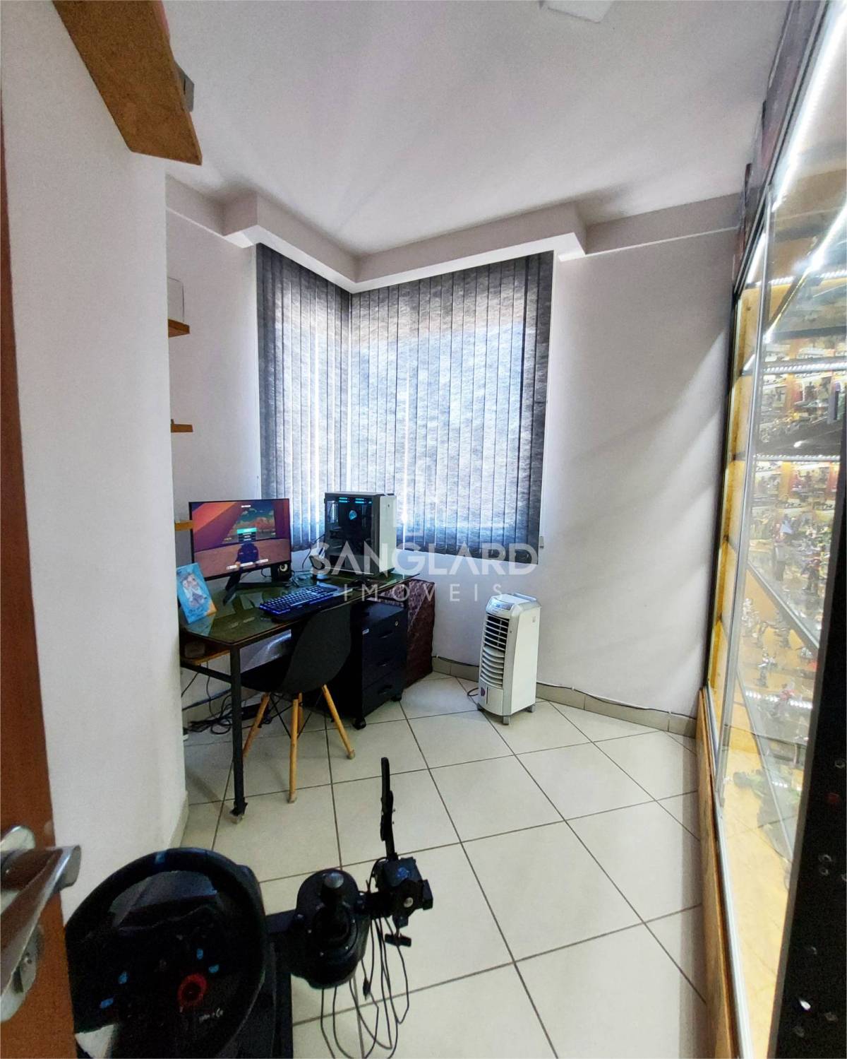 Apartamento à venda com 3 quartos, 117m² - Foto 8